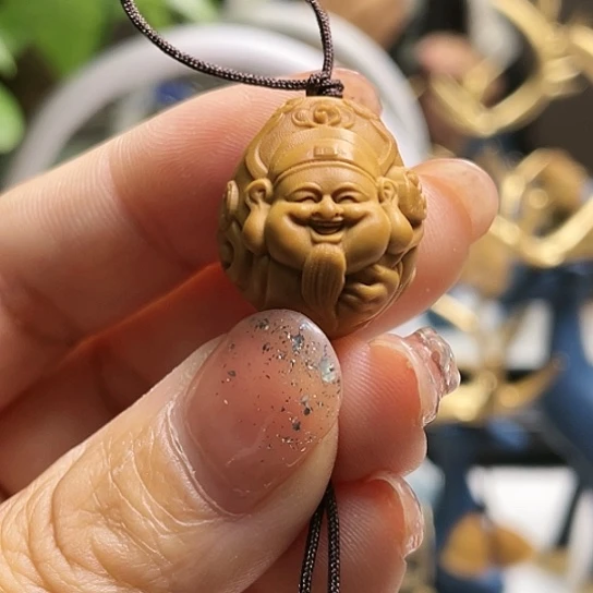 橄榄核核雕橄榄核