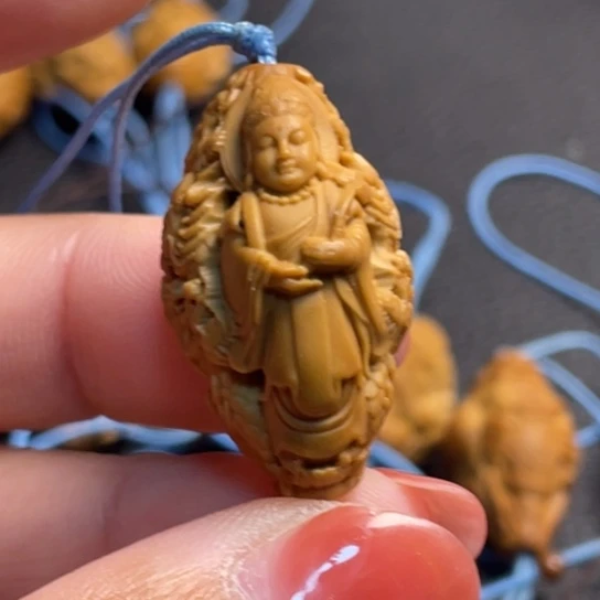 橄榄核核雕橄榄核