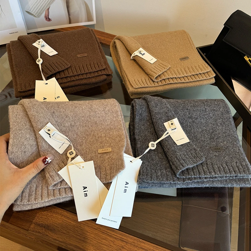 100%纯羊毛围巾女冬季纯色百搭2024新款韩国小围脖男士情侣款黑色