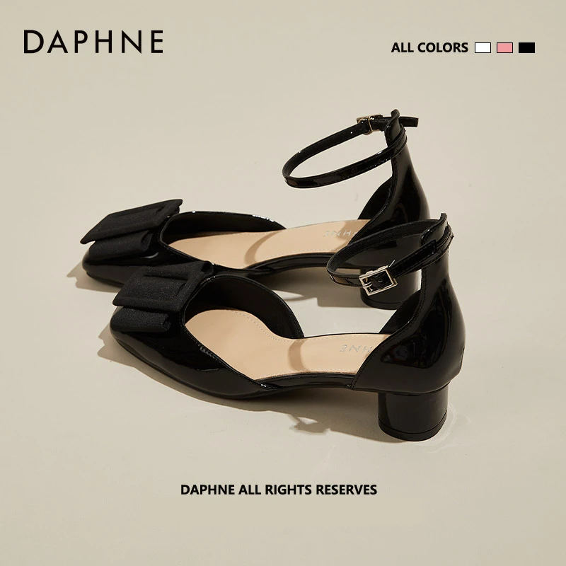 达芙妮包头凉鞋女2025夏季新款女鞋名媛气质方头法式仙女粗跟单鞋