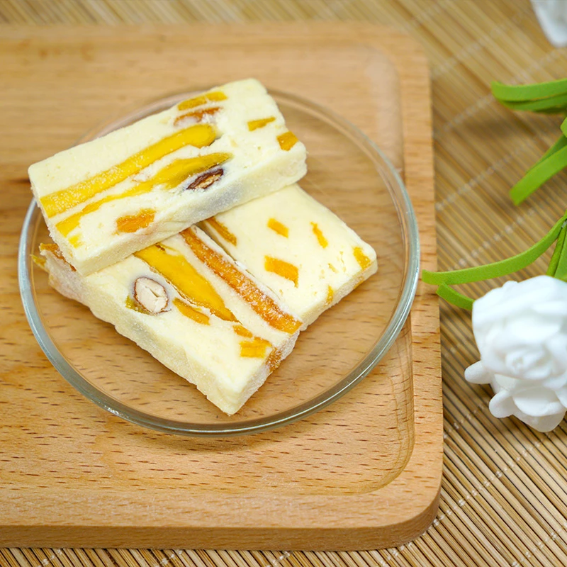 芒果干奶糕糕点新鲜巴旦木坚果办公夏季酸甜甜点零食小吃休闲食品