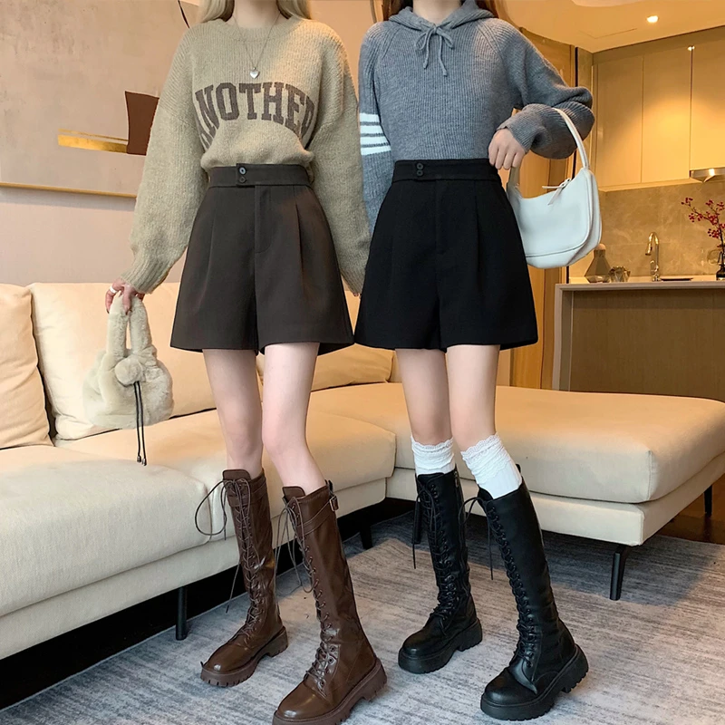毛呢短裤女秋冬外穿2025新款裤子高腰a字显瘦加厚阔腿呢子裤靴裤