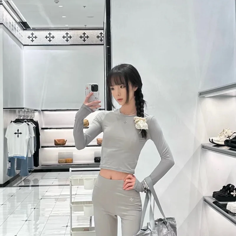 美式正肩膀紧身打底衫长袖女早秋新款内搭短款修身显瘦甜辣上衣