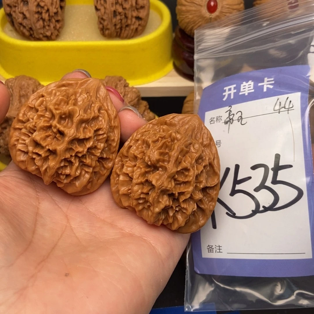 桃核把件核桃大帝王44