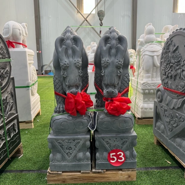 青石门口摆件石雕吸水兽天然石材别墅酒店门口装饰摆件