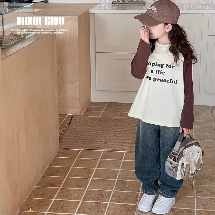 【嗒囜】238656 女童秋季宽松牛仔裤儿童时尚百搭渐变水洗软牛仔