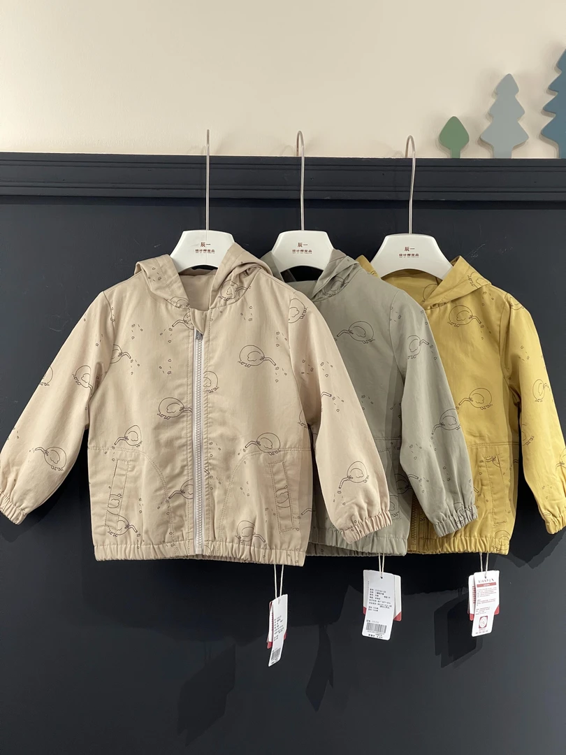 秋季小童带帽子短外套童趣印花大象儿童设计师