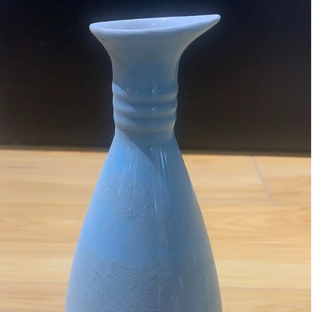 Y22当代景德镇陶瓷赏瓶