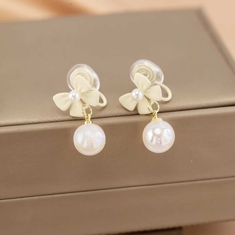 合金仿珍珠耳饰 甜美法式蝴蝶结耳环气质温柔蚊香盘无耳洞耳夹女