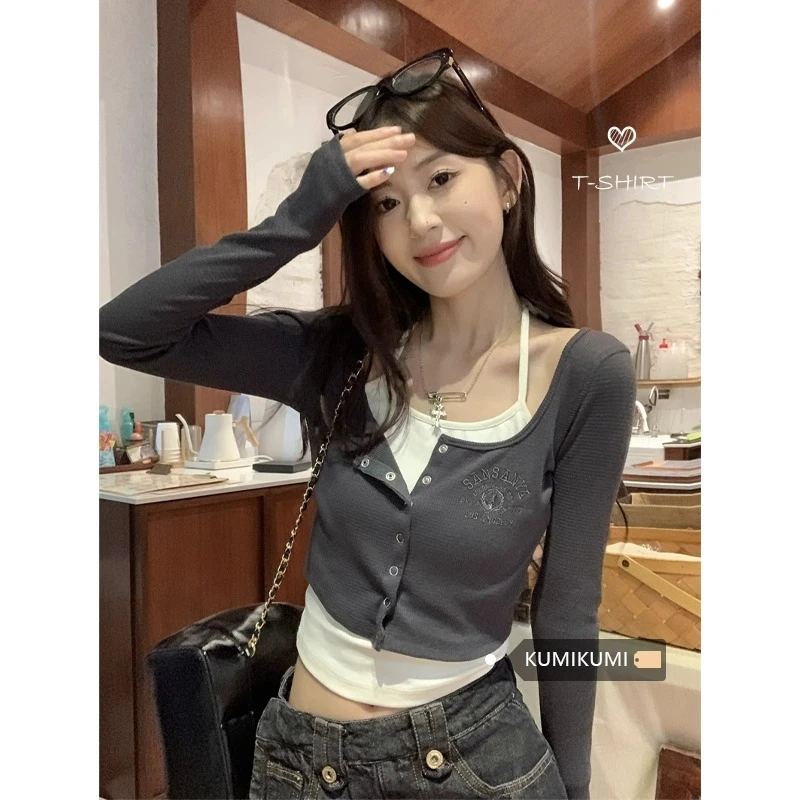 女装时尚潮牌假两件长袖T恤女秋季设计感小众修身显瘦短款上衣