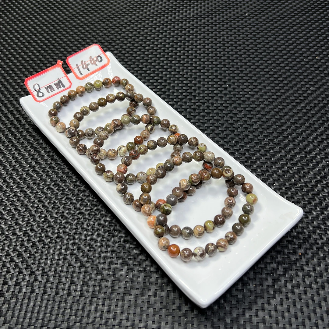 绿泥苏8mm手串发一条6A50