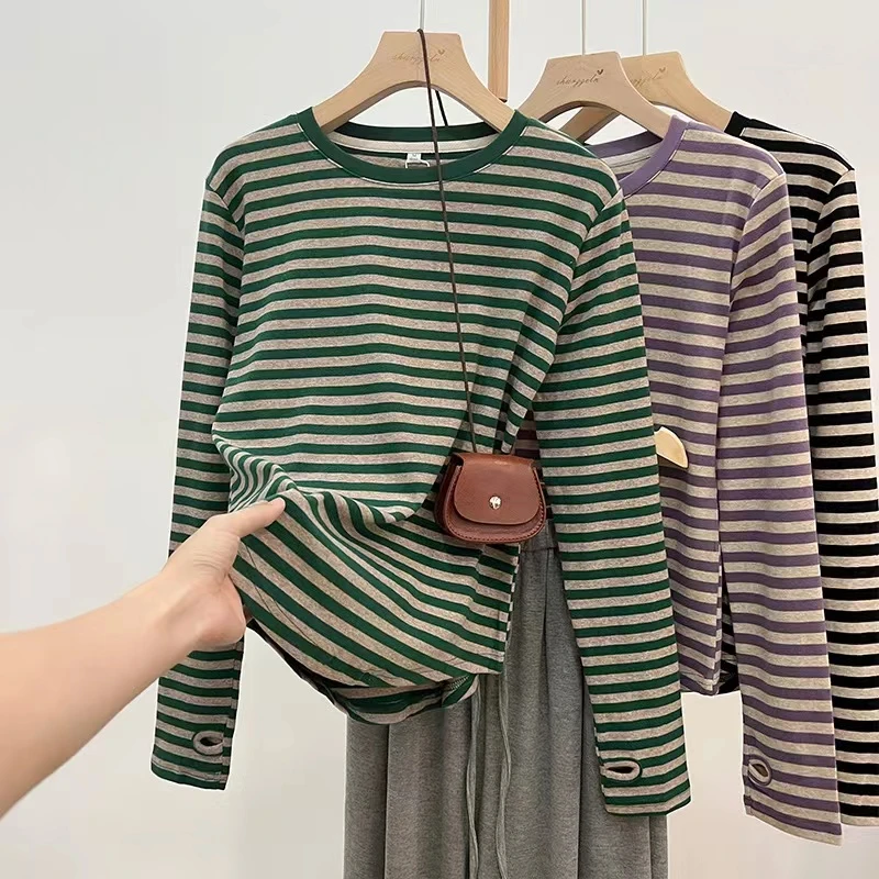 条纹长袖t恤女秋季设计感上衣休闲显瘦内搭打底衫时尚百搭慵懒风