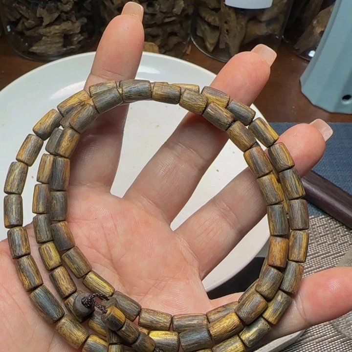 树脂制品龙*树脂制品，陆河20.7克