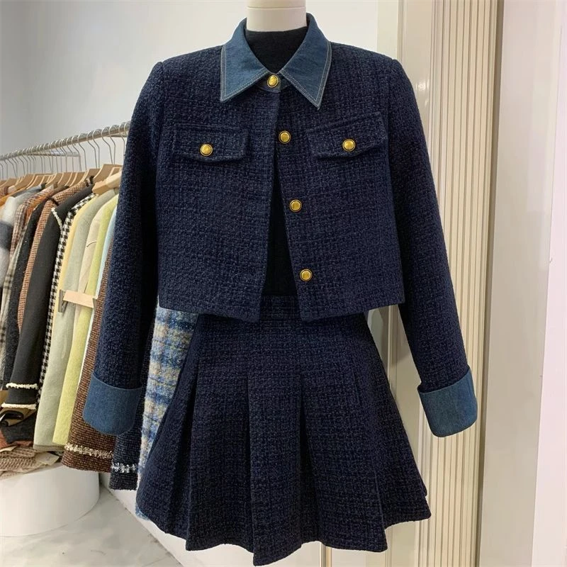 秋季温柔系穿搭女2024新款韩版小香风宽松外套显瘦高腰短裙两件套