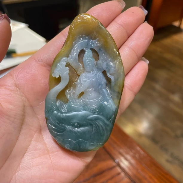 缅甸翡翠普贤菩萨挂件