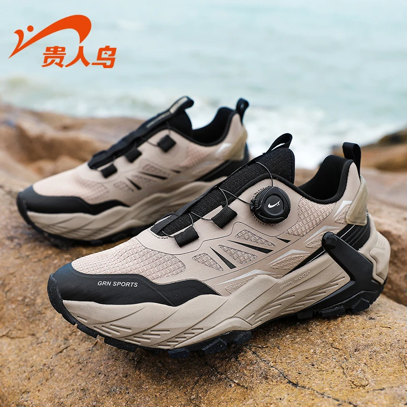 贵人鸟户外跑鞋抓地力徒步鞋男女户外跑步鞋夏季款网面钓鱼越野鞋
