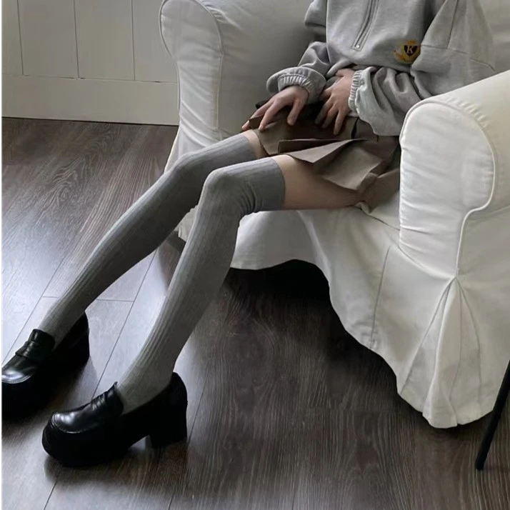 秋冬加厚粗针条纹过膝袜燕麦米色复古咖色长筒堆堆大腿袜jk少女