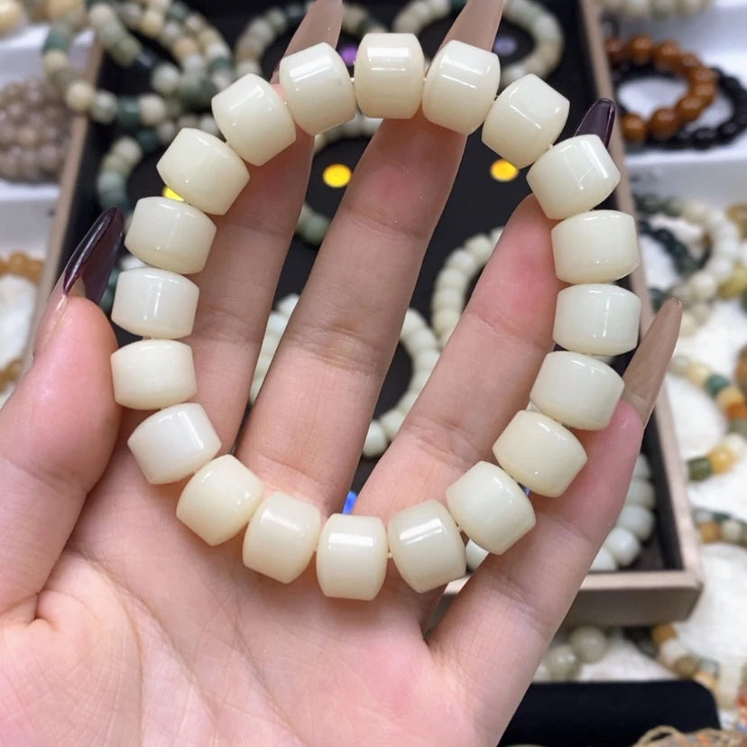 【闪购商品】白玉菩提吊坠C****r