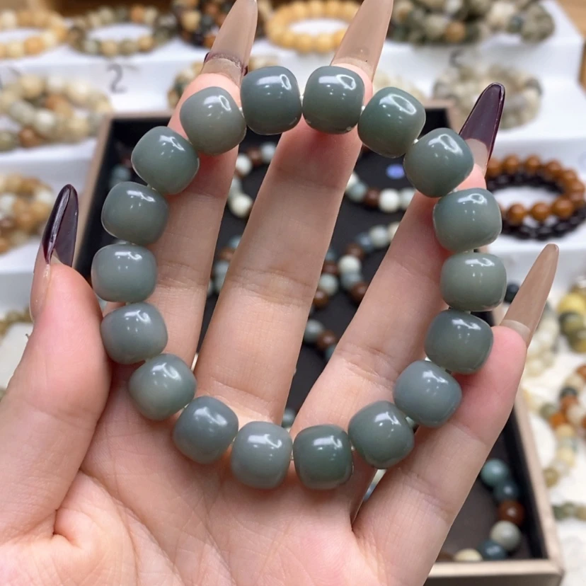 【闪购商品】白玉菩提手串布**尔