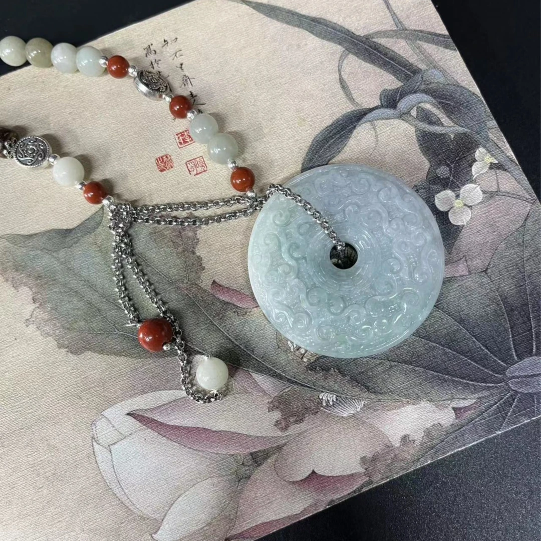 翡翠  平安扣 尺寸48*48毫米 气质 高冰百搭 精美 复古