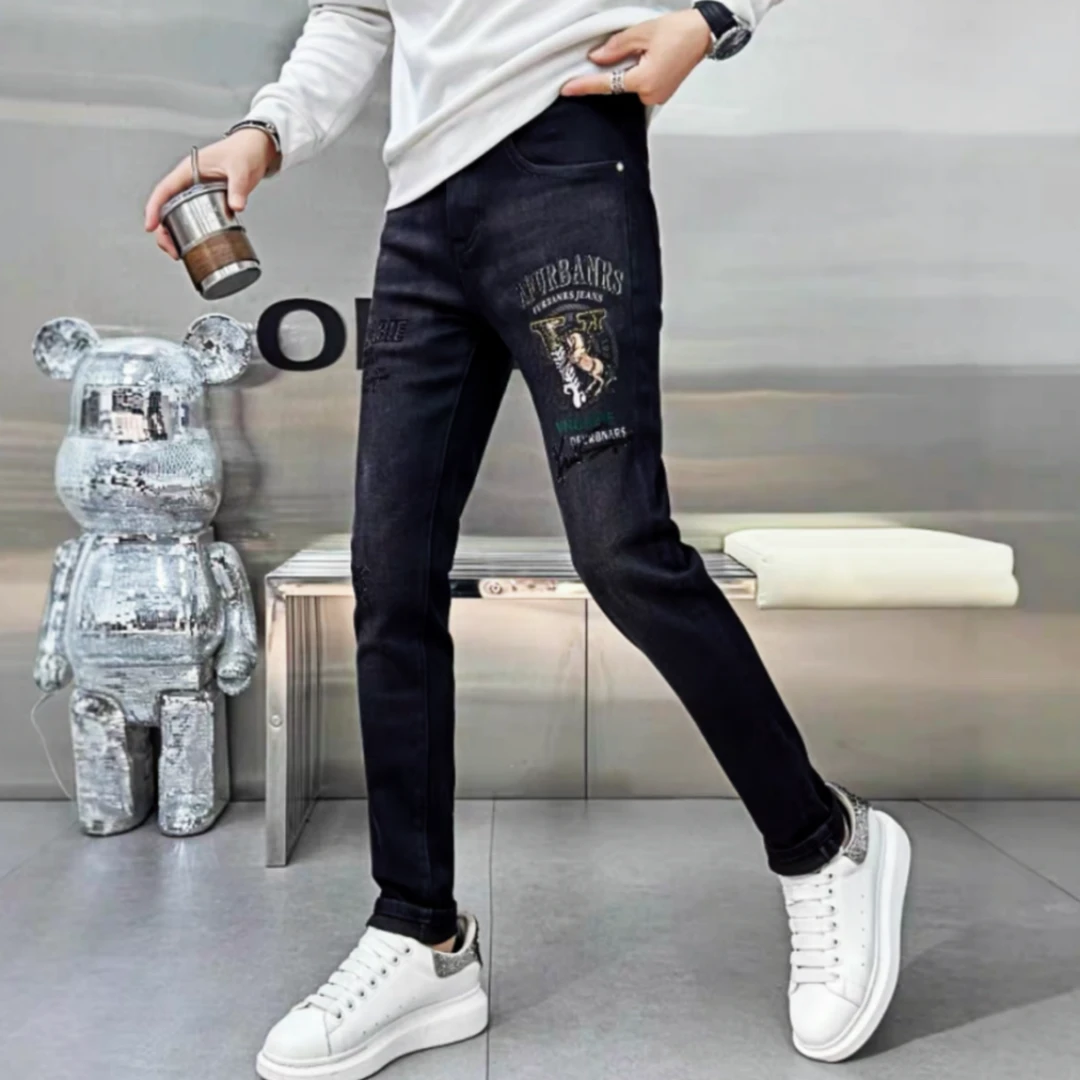 阿伟家冬季新款男士加绒牛仔裤时尚潮流弹力修身显瘦小脚裤长裤男