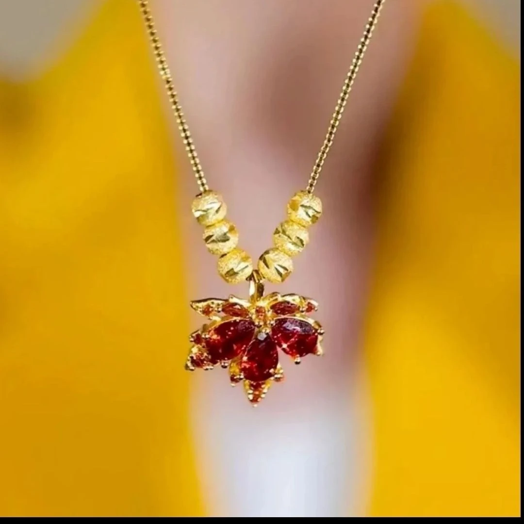钛钢项链 钛钢转运高级红色枫叶简约气质精致锁骨链百搭甜美饰品