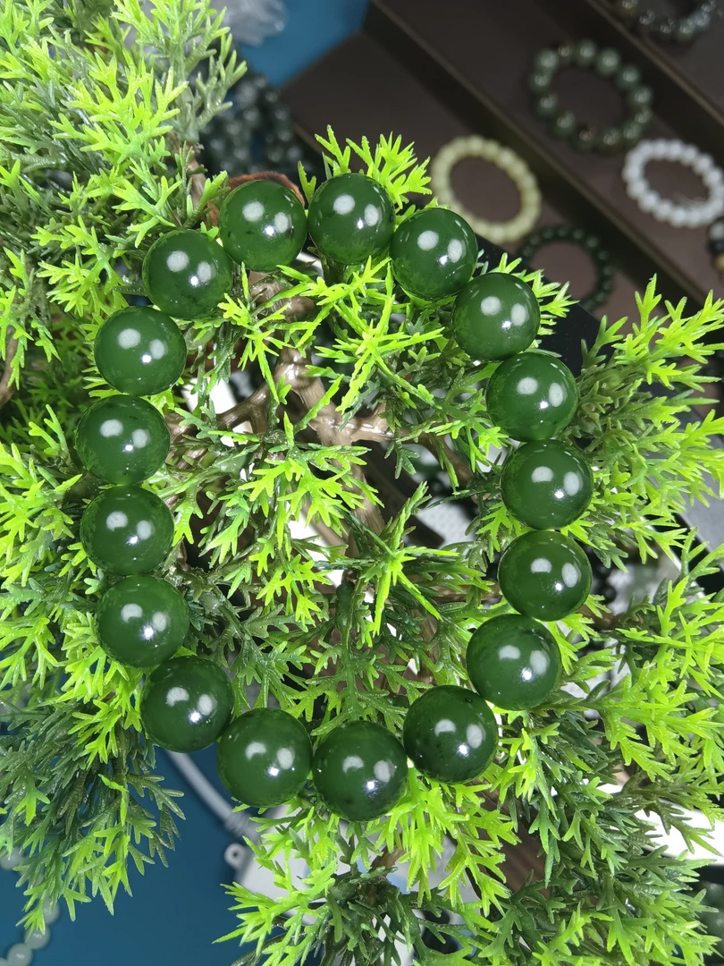 俄罗斯碧玉老坑料卡12珠串时尚玉手串拍一发一多样性发货