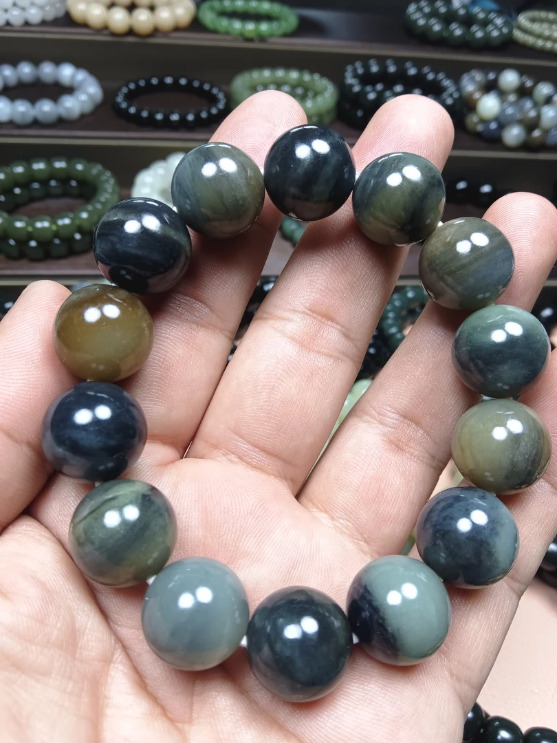 新疆和田玉楼兰三色卡16拍一发一多样性发货