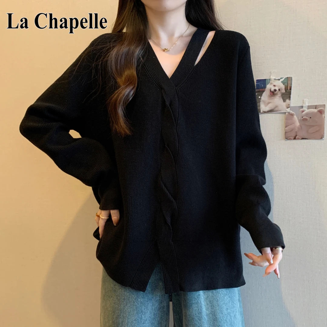 拉夏贝尔大码设计感交叉V领针织衫女秋冬胖mm宽松显瘦毛衣打底衫