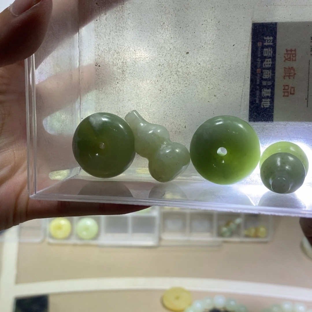 【闪购商品】蛇纹石玉其他未镶嵌283