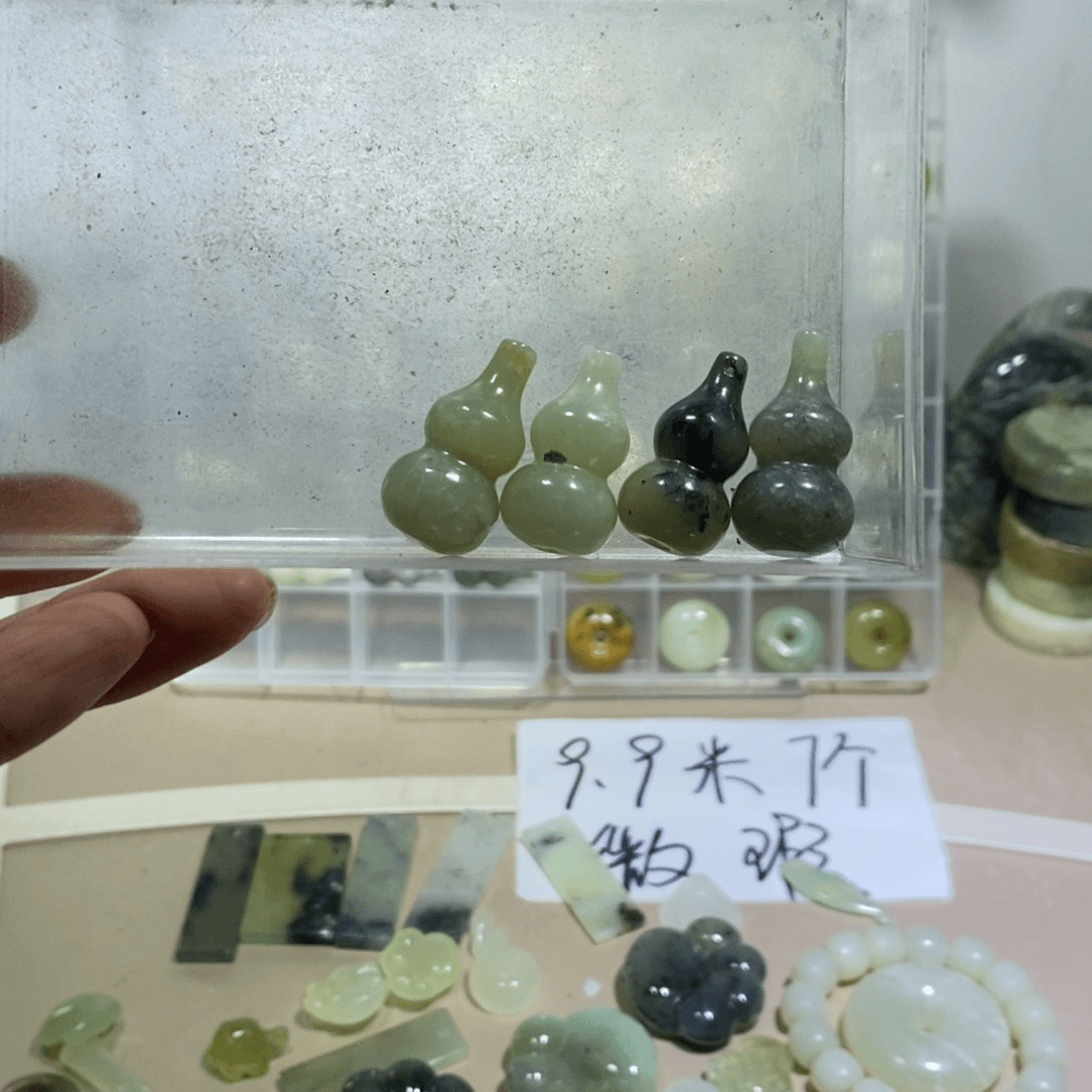 【闪购商品】蛇纹石玉其他未镶嵌273