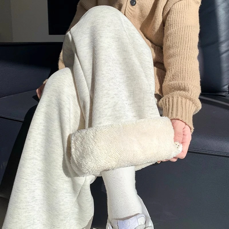 灰色运动裤女垂感宽松加绒阔腿裤休闲直筒休闲裤显瘦卫裤2025秋冬