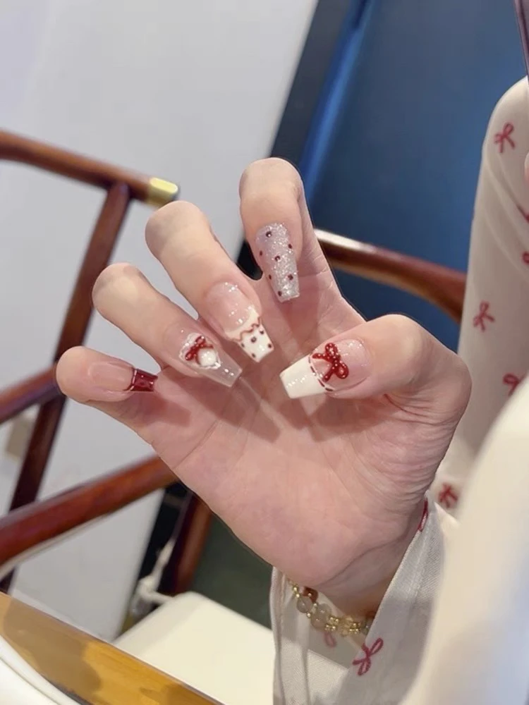 波点花边裙手工穿戴甲手绘芭蕾风蝴蝶纯欲显白美甲贴片