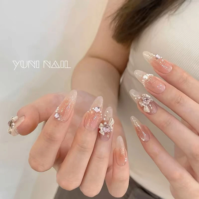 网红美甲奶咖龙心蝴蝶结饰品指甲装饰超闪爱心钻冰蓝色蝴蝶结钻饰