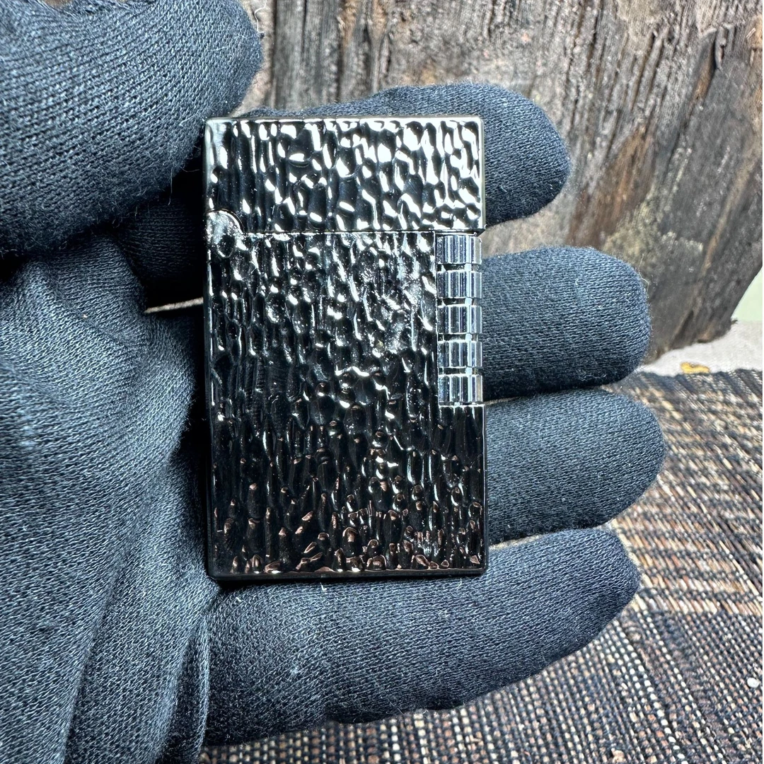 LWD-29608 陨石坑 朗声机充气打火机经典个性创意