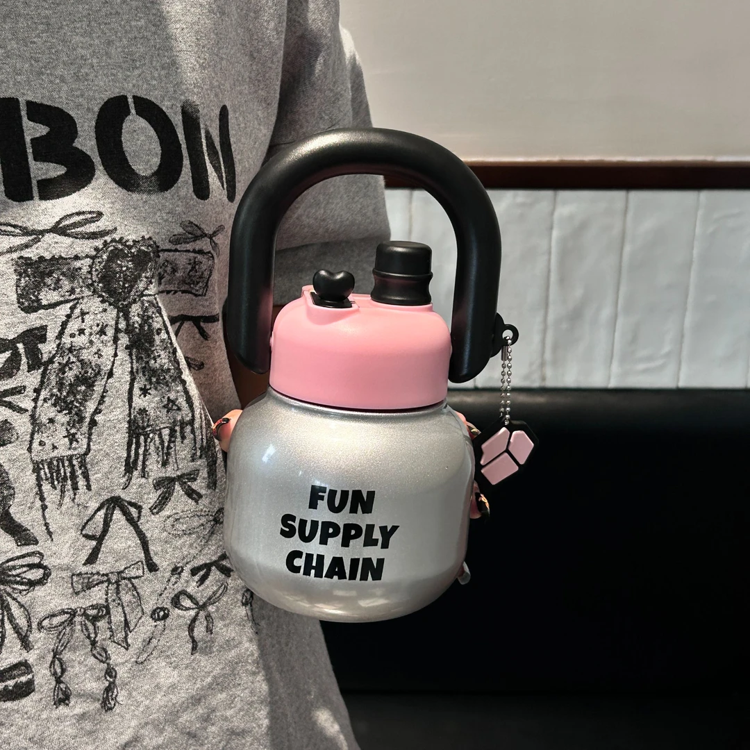 水杯大容量保温杯高颜值拎拎壶学生宿舍上学用杯子户外便捷吸管杯