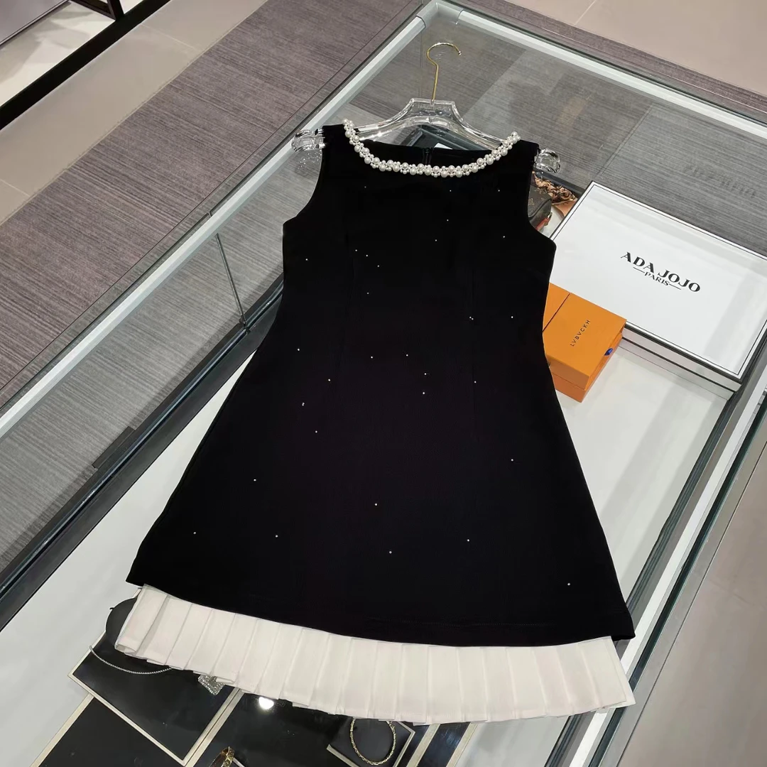 MIUMEM法式钉珠领口设计感下摆拼接连衣裙百褶黑色A字裙DY1325