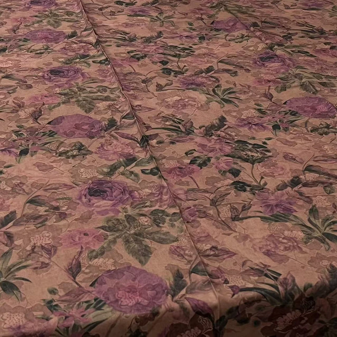 140香云纱方巾-时光花墙 135cm丝巾