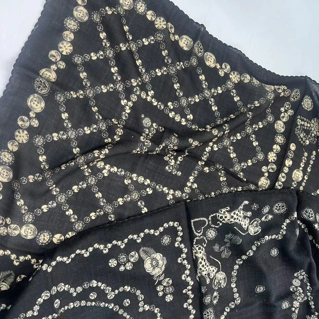 1米羊绒蕾丝边方巾-黑边钱币 95cm丝巾