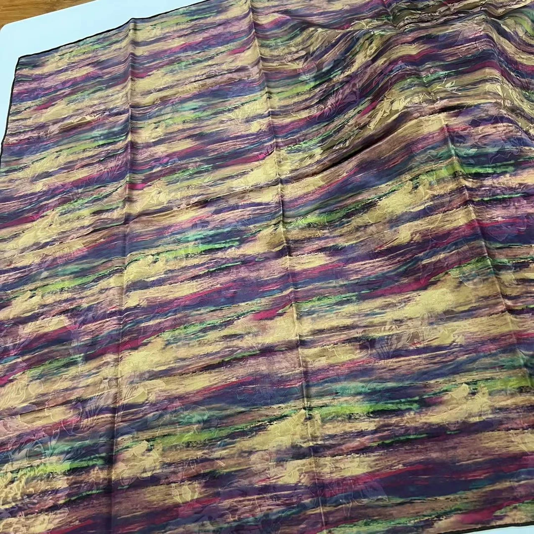 110香云纱方巾-天边云海 42姆湖丝105cm丝巾