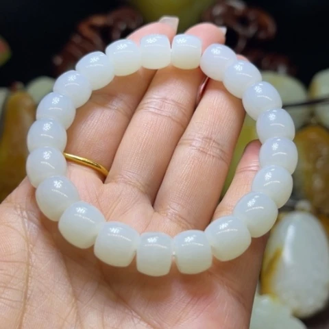 和田玉手串未镶嵌