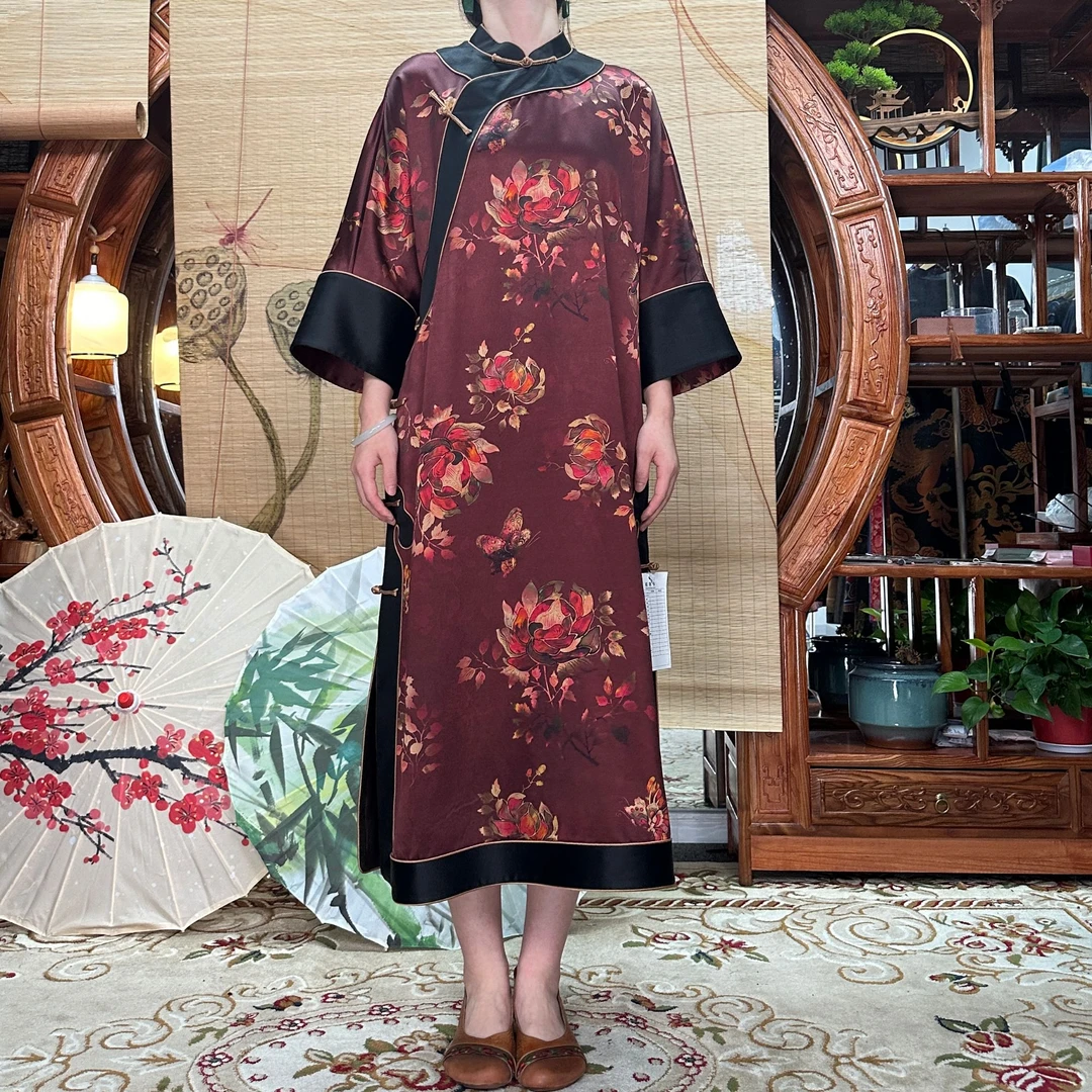 70姆米重缎蝶恋牡丹花开香云纱100桑蚕丝长款袍子面料缝制中国风