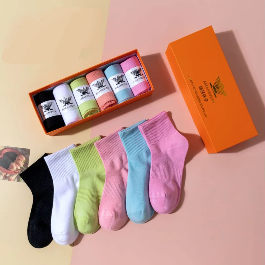 线下门店款99一盒 ！品牌中筒袜纯色纯棉情侣款袜！