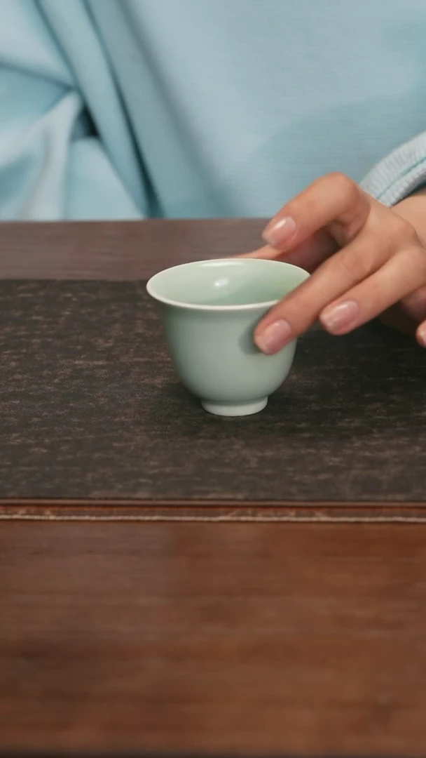【闪购商品】原产地仿古釉汝瓷汝大铃铛杯
