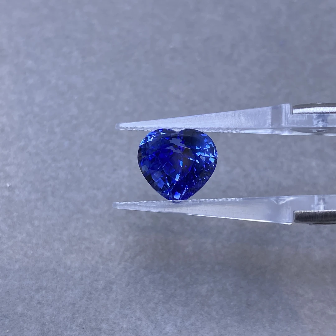 0418 BS（00838400）/蓝宝石-6.08ct