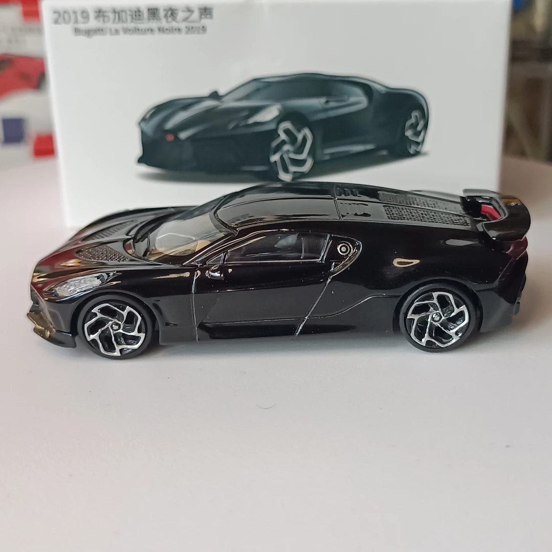 jkm1:64布加迪LVN 黑夜之声合金车模型避震滑行老款