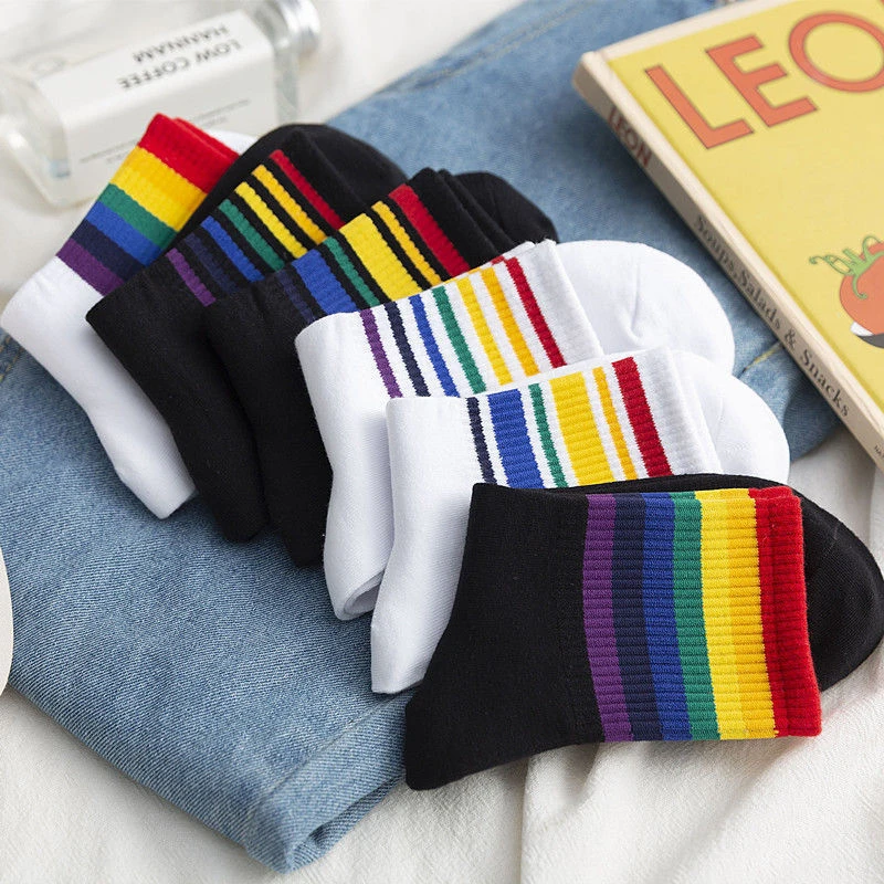 韩版彩虹中筒袜子女ins日系长筒百搭四季潮流原宿风可爱运动袜