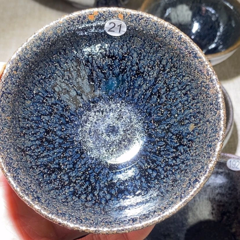 【闪购商品】瓷红*?玻璃材质
