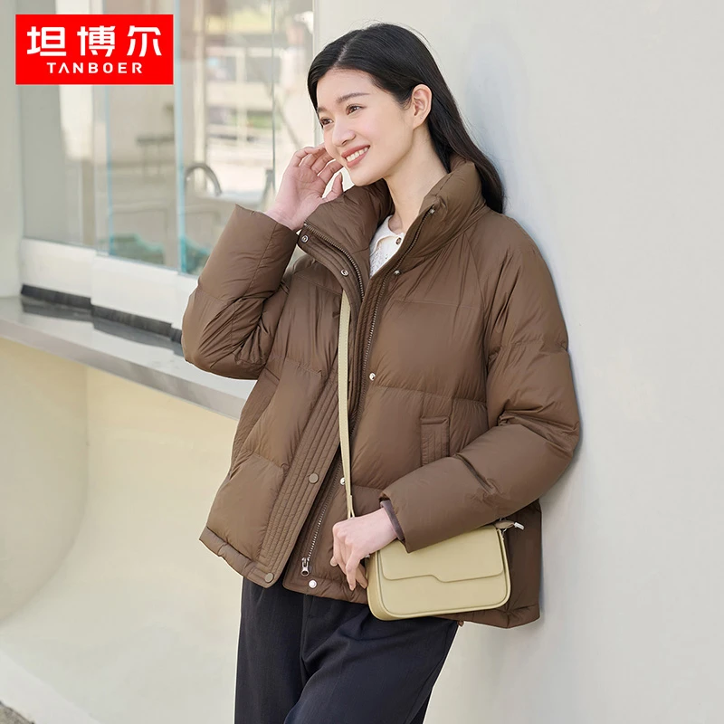 【小璐专属】坦博尔短款羽绒服女士冬立领保暖零压面包服TW236358