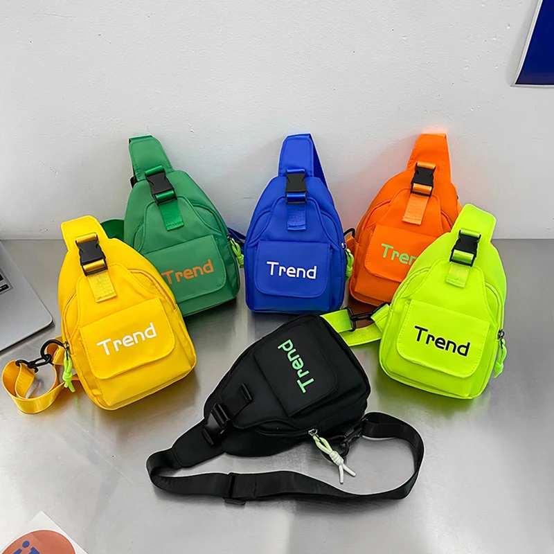 儿童包包胸包休闲百搭小男孩背包夏季新款韩系潮流简约男童零钱包